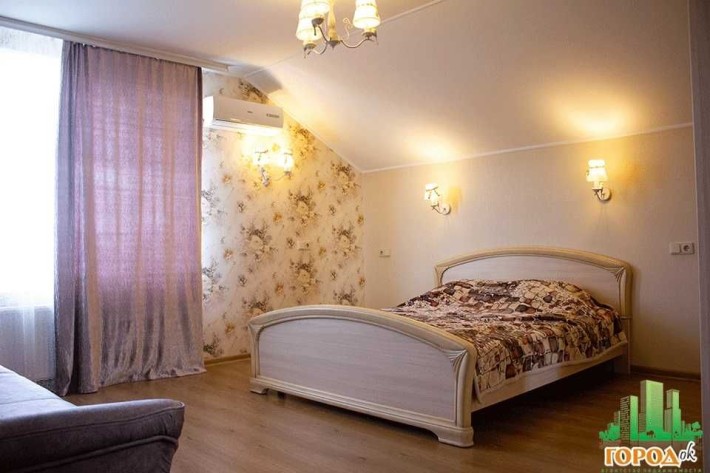 Продаж  сучасного  будинку в Червоній Слободі - фото 1