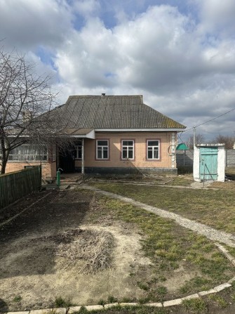 Пропонуємо до продажу капітальний Будинок в с. Білозір"я - фото 1