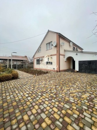 Продаж великого двоповерхового будинку в с. Геронимівка - фото 1