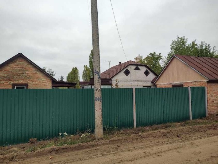 Продаж будинку  в селі Мошни у відмінному житловому стані - фото 1