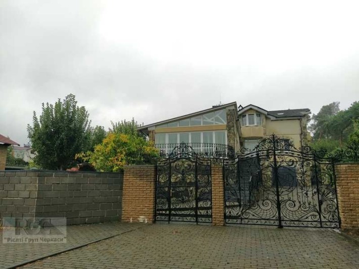 Пропонуємо на продаж  будинок на березі Дніпра в районі Кедина Гора - фото 1