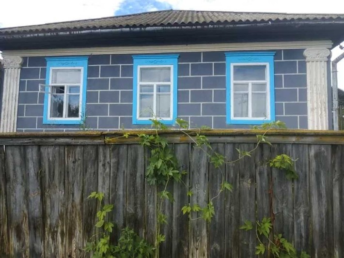 Продам будинок в Ічні (в районі школи №3) - фото 1