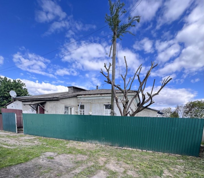 Продається частина будинку з власним подвір’ям, 43 м², смт Козелець - фото 1