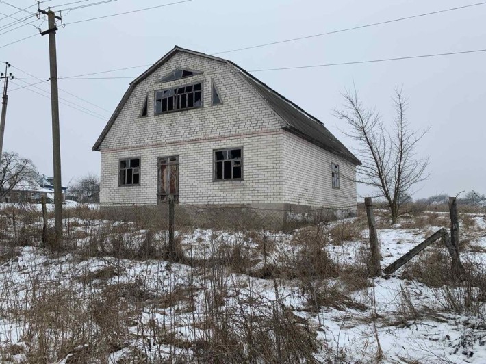 Продається будинок у Варві з двома ділянками - фото 1