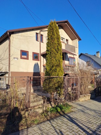 Продам будинок по вул. Вижницькажницькій. - фото 1