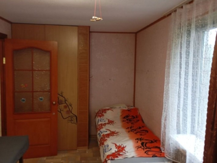 Сдам 2-1х к. комнатную кв-ру 6000 Командировка - фото 1