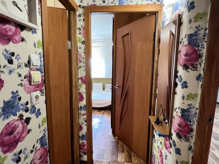 Здам секцію з власним санвузлом НА ДОВГИЙ ТЕРМІН - фото 1