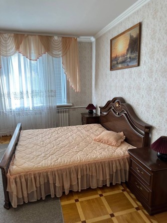 Оренда чотирикімнатного будинку на Старому місті 19 школа С. Наливайка - фото 1