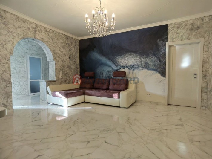 Аренда уютного дома 120 м2, 4 спальни  Амур, Фрунзенский. - фото 1