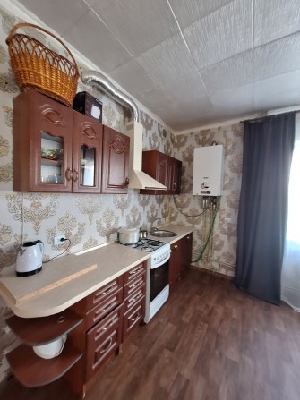 Сдам дом 2ух эт 200м2 4 комнаты - фото 1