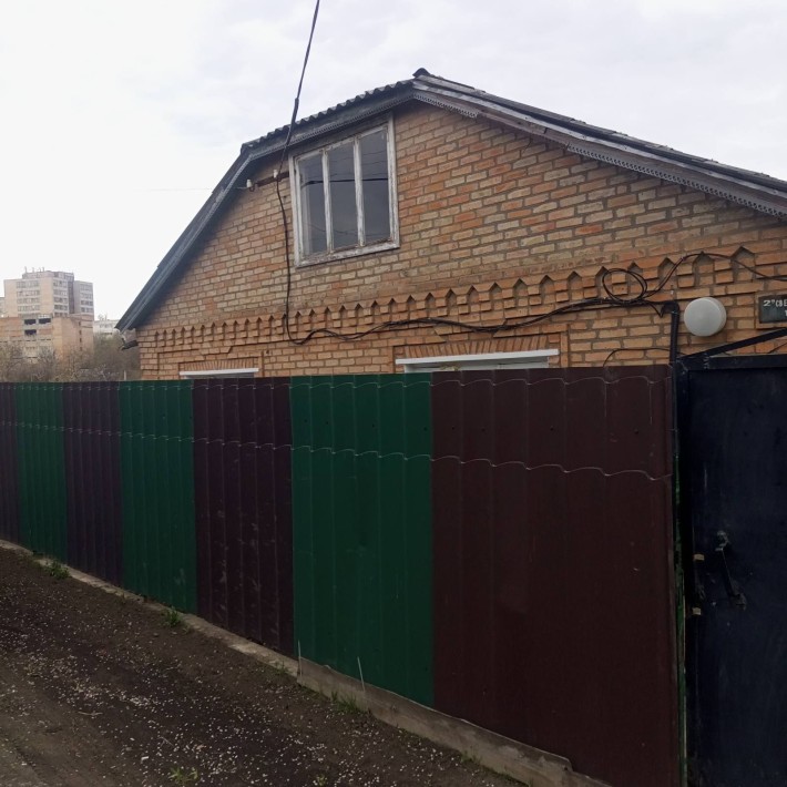 Здається будинок - фото 1
