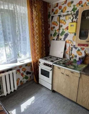 Снять жилье Киев візьму тільки дівчину на квартиру, подселение комната - фото 1