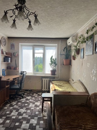 Кімната в комунальній квартирі - фото 1