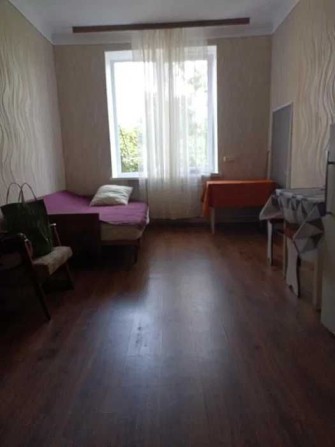 Здам кімнату в гуртожитку на Новій Дарниці. Метро 20 хвилин. - фото 1