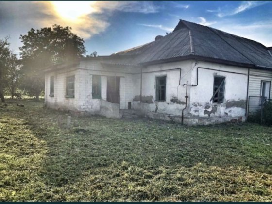 Частина будинку з ділянкою, по вул.Авдєєнко. Від власника. Чернигов