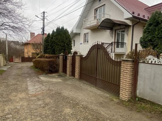 Продаж; булинок; Чернівці; ближня Роша; ремонт Черновцы