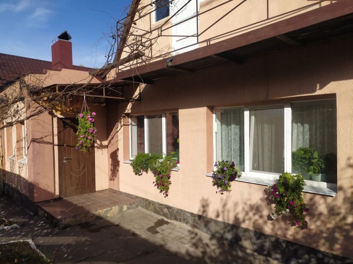 Будинок продам П'ятничани - фото 1