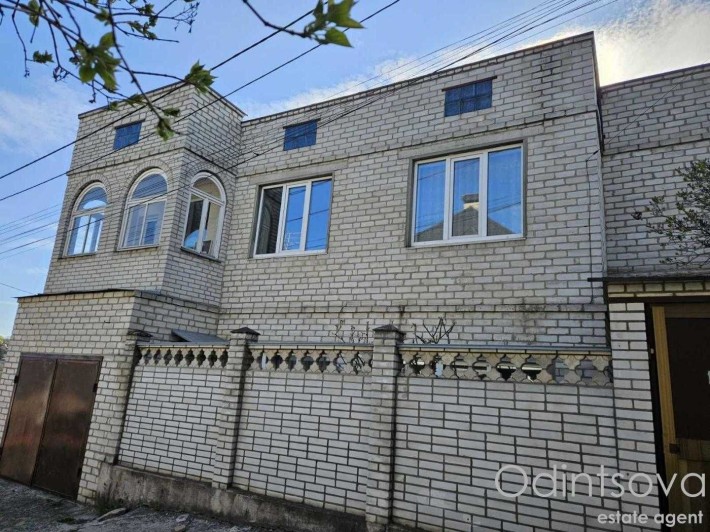 ПРОДАЖ! Половина будинку в Києві. Совки. - фото 1