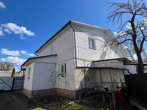 Частина будинку в центрі, вул. Самострова Чернігів