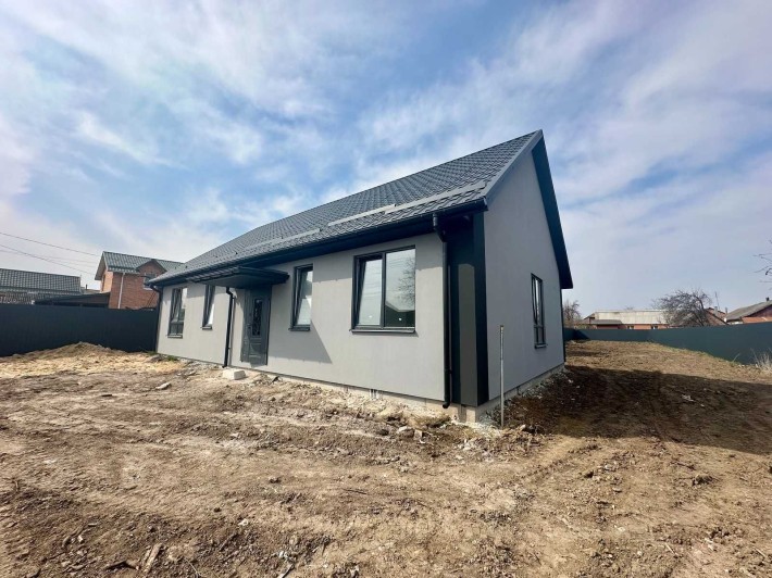 Продам ЧИСТОВИЙ одноповерховий будинок в Сабарові - фото 1
