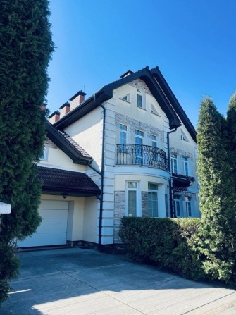 Продам в КМ Коник будинок 10 хв від Печерська в напрямку Конча-Заспа - фото 1