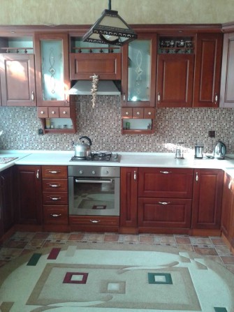 Продам свой дом 10км до Черновцов общ 200 м. Год постройки 2002 - фото 1