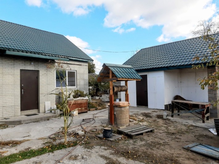 Продаж 2-х поверхового,та гостьового будинка Курилівка вул.Центральна. - фото 1