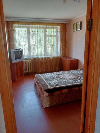 Здам двох кімнатну квартиру в районі військового містечка - фото 1