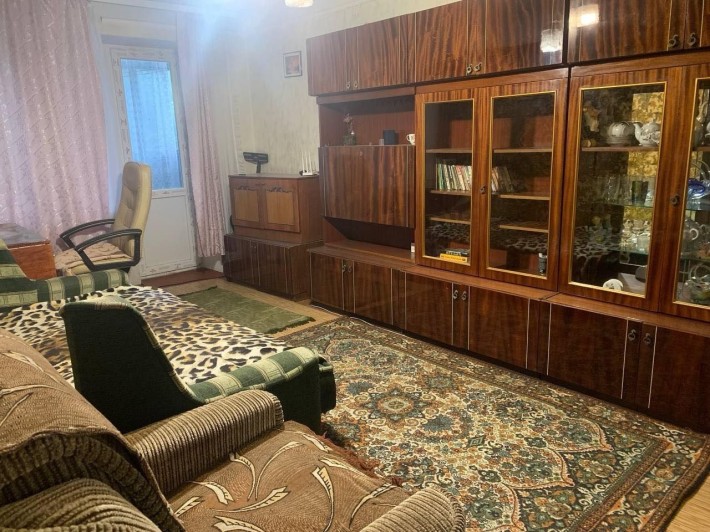 Однокімнатна квартира Інститутська  5000 гр - фото 1