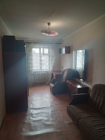 Сдаю двух комнатную квартиру - фото 1