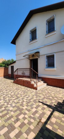 Аренда ДОМА в Совиньоне, 150м², 5 соток - фото 1