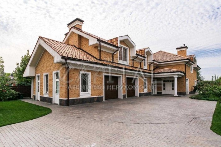 КГ «Конык» Дом с выходом к реке\ Жуков остров\ Голосеевский р-н - фото 1