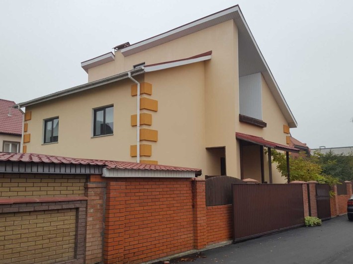 Продам 2 эт.дом  230 кв.м. на Оболоне,КГ Чернобылец,8 соток земли - фото 1