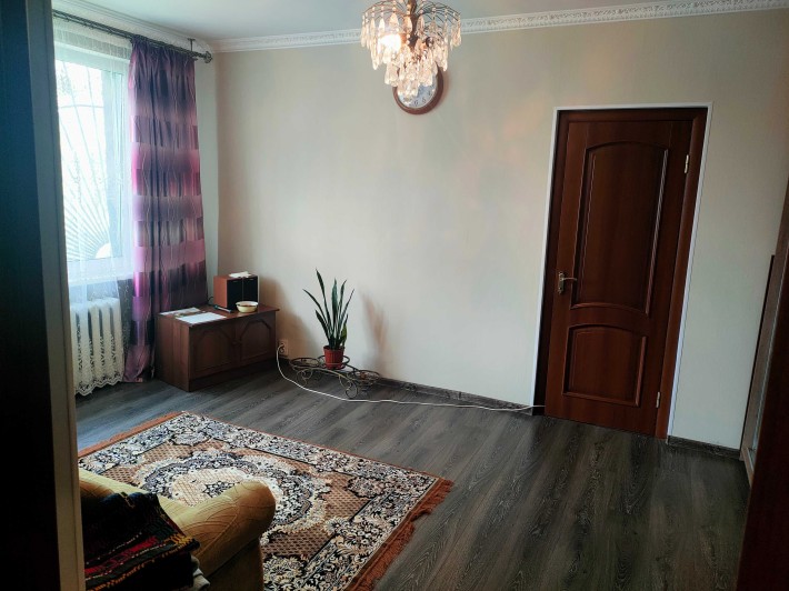 Продам будинок в Києві, дача в Киеве, дом с ремонтом - фото 1