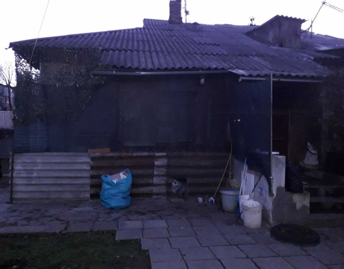 Терміновий продаж день два!!!Частину будинку. Ціна договірна. - фото 1