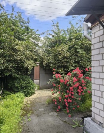 Продаж частини будинку. Р-н Сінного ринку. Окремий двір. - фото 1