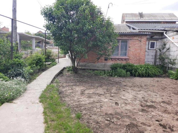 (7) Продаж частини будинку на І. Богуна (2590) - фото 1