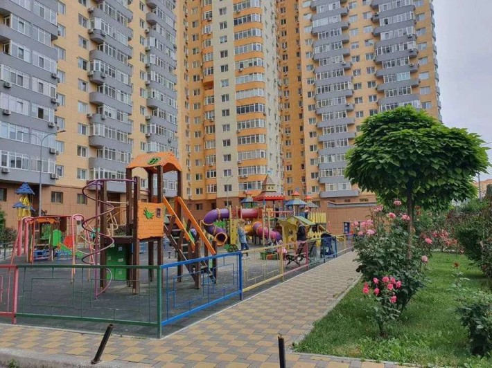 Продаж 1К в Оболонському районі вул. Кондратюка 3 - фото 1