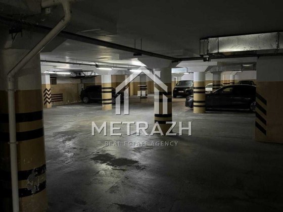 Топ локація! продаж сімейного парко місця Євгена Коновальця 36в Киев