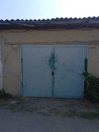 Продам гараж, район военного городка Звёздочка - фото 1