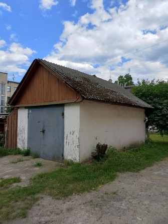Гараж з ямою, участок 23.2²,  центр міста - фото 1