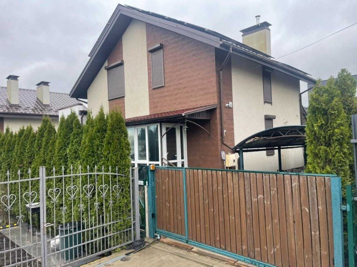 Здається в довгострокову аренду двоповерховий будинок в с. Ходосівка. - фото 1