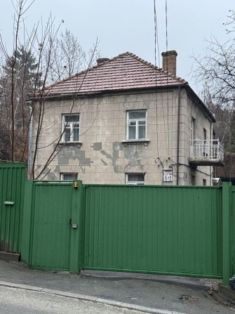Продаж 2 поверхового дуплекса з ділянкою 0,3 сот, центр, пр. Редутний. - фото 1