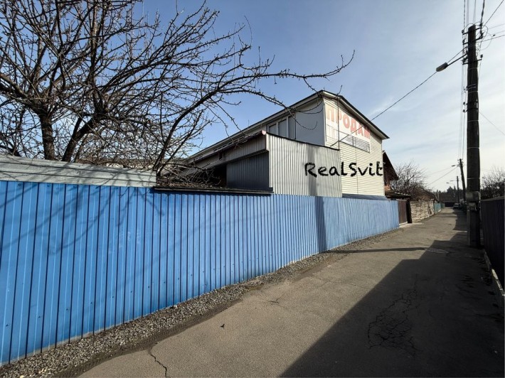 Продам будинок, СТО, баня, гараж, яма, підйомник, м.Видубичі - фото 1