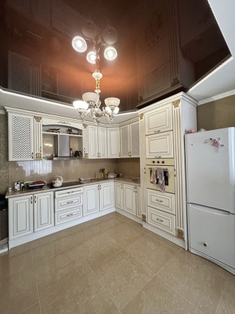 Будинок на Корбутівці(набережна під скелями) - фото 1
