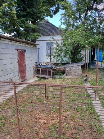 Продам дом в центре Таромского - фото 1