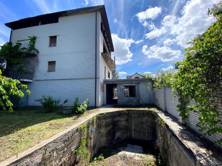Продаж будинку 276м² біля озера Мартишів, Осокорки 3 км. без комісії - фото 1
