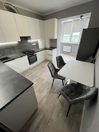 Оренда великої 2-к квартири, Гореничі, до Києва 10 хв, 70м2 - фото 1