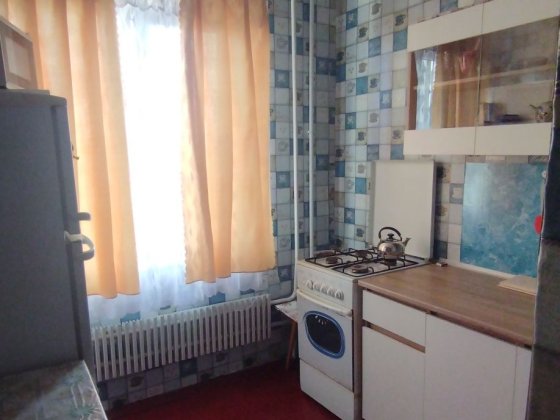 Сдам однокомнатную квартиру на салтовке,район медкомплекса  4000 гр Кулиничи