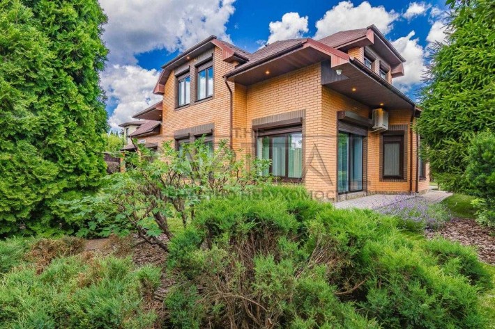 Аренда уютного дома 310m², 8соток Мархалевка, Васильковский район - фото 1